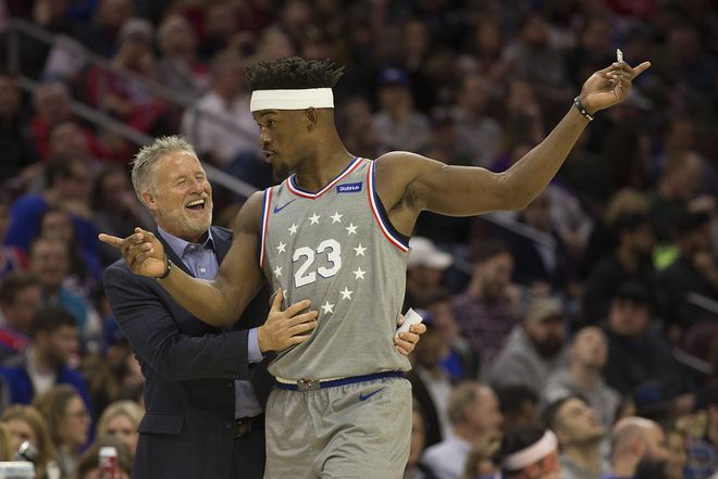 作为效力于 作为效力于