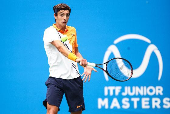 整和努力下 整和努力下